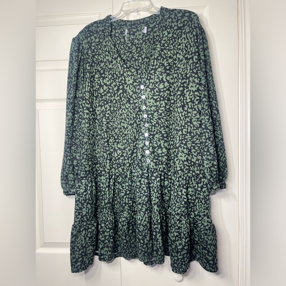 Emma & Michele Animal Print Army Green and Black‎ Prairie Style Dress
